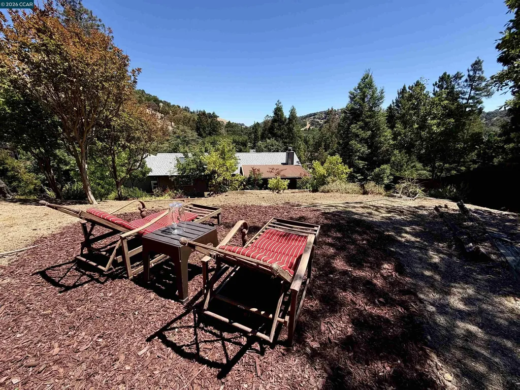 141 Donaleen Court Martinez CA 94553