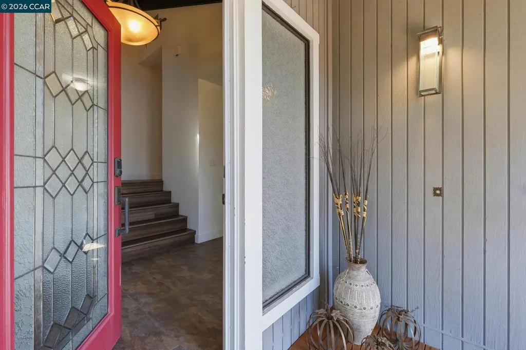 141 Donaleen Court Martinez CA 94553