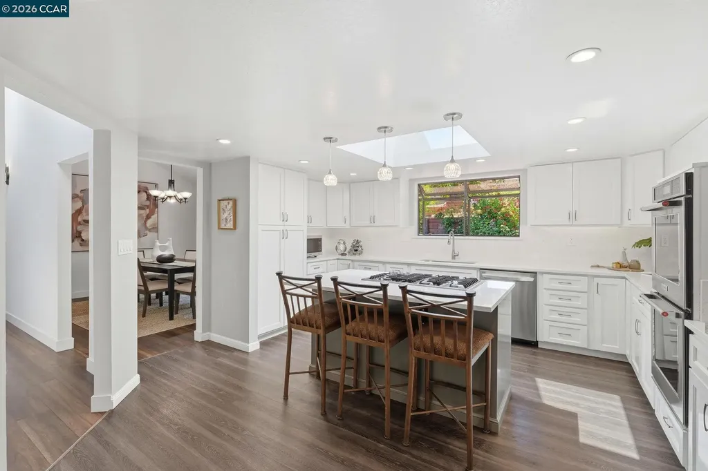 141 Donaleen Court Martinez CA 94553