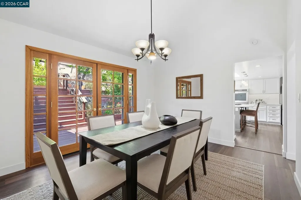 141 Donaleen Court Martinez CA 94553