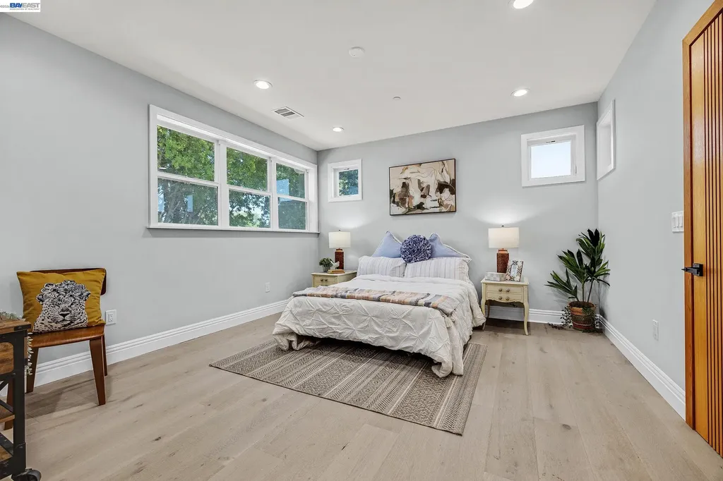 34914 Moina Shaiq Common Fremont CA 94555