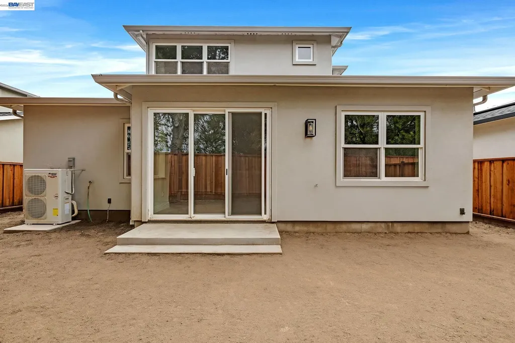 34914 Moina Shaiq Common Fremont CA 94555