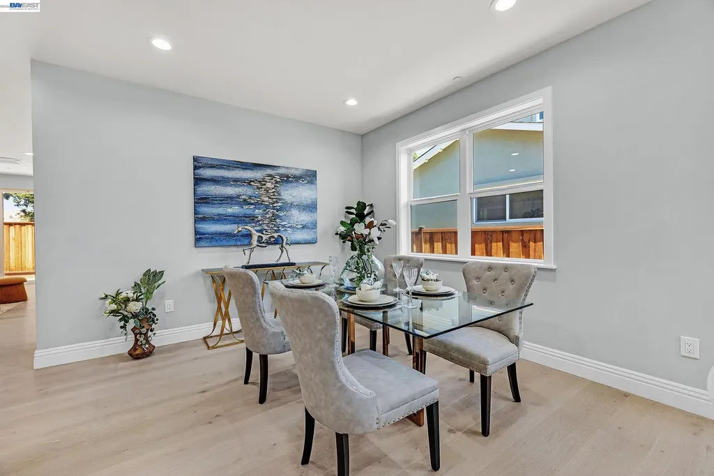 34914 Moina Shaiq Common Fremont CA 94555
