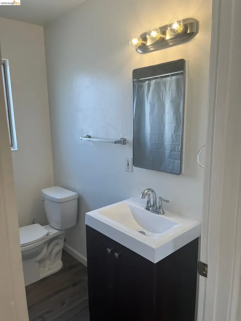 2425 San Joaquin Street Richmond CA 94804