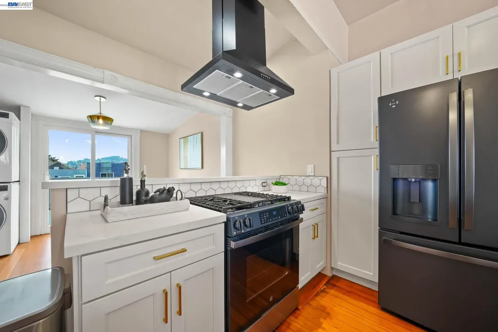 340 Munich Street San Francisco CA 94112
