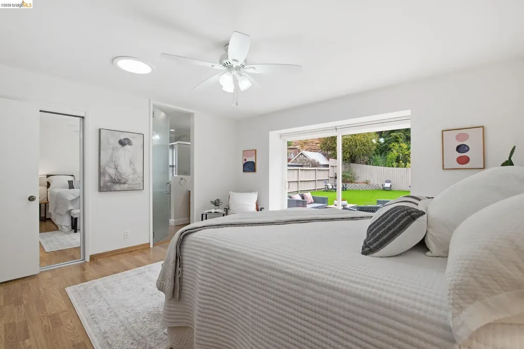 8170 Surrey Lane Oakland CA 94605