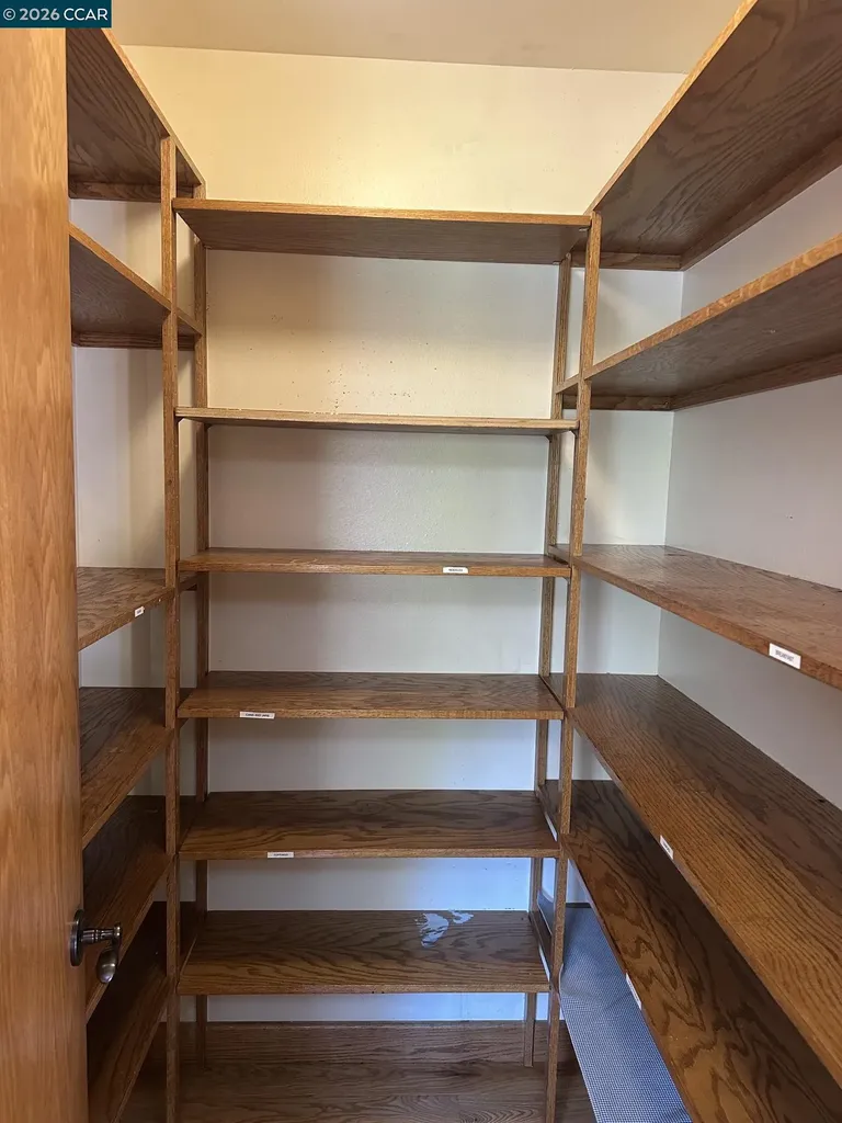 140 Travalini Court El Sobrante CA 94803