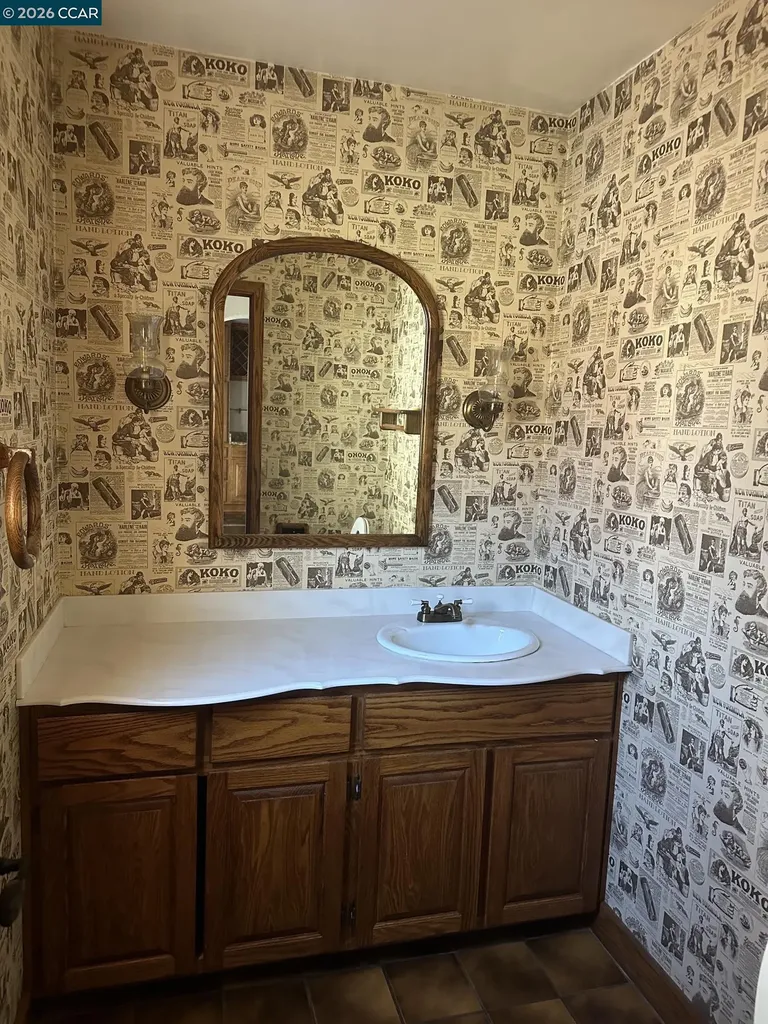 140 Travalini Court El Sobrante CA 94803
