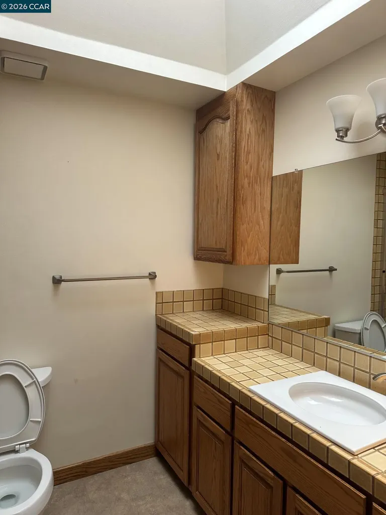140 Travalini Court El Sobrante CA 94803