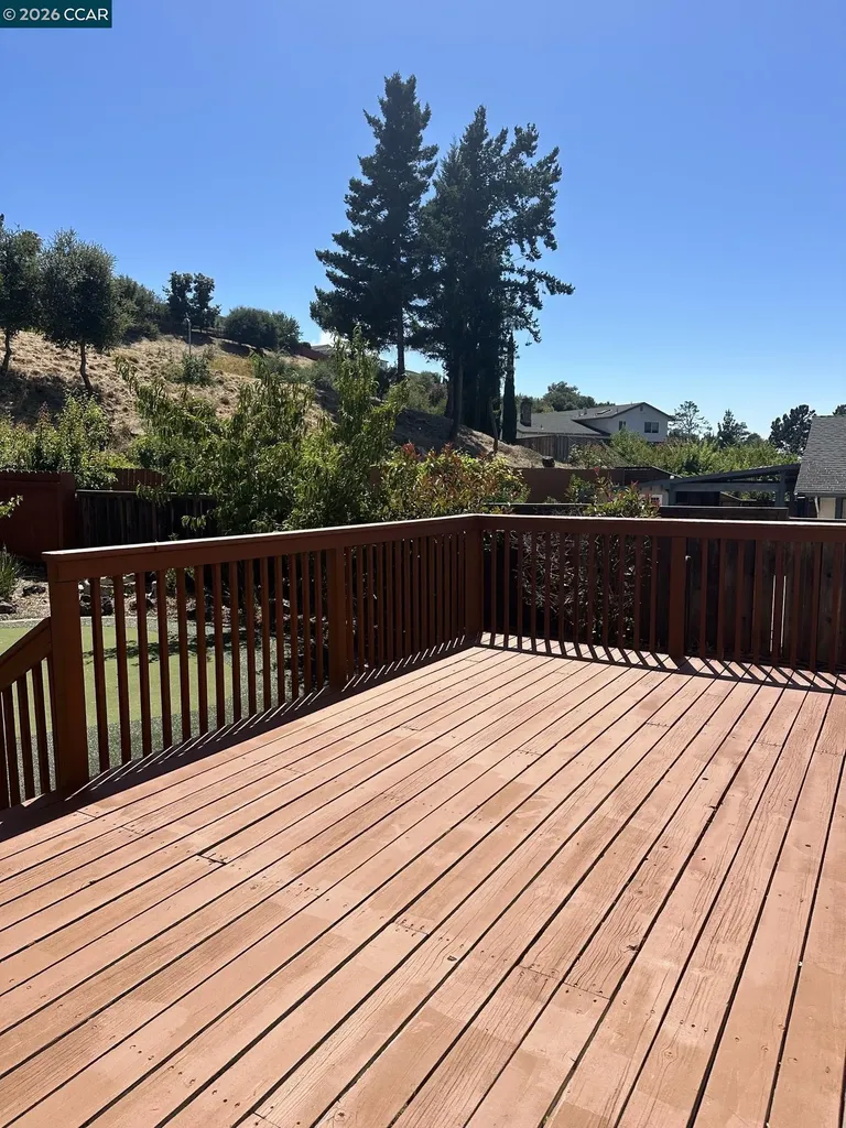 140 Travalini Court El Sobrante CA 94803