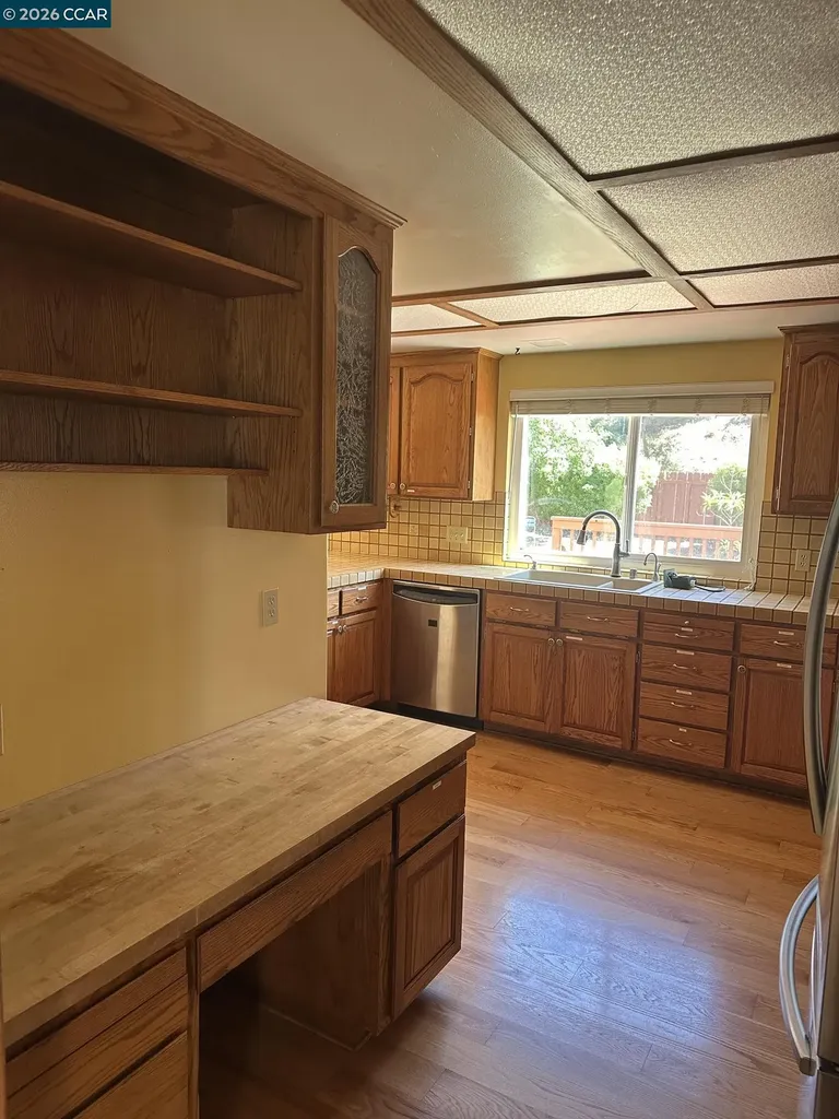 140 Travalini Court El Sobrante CA 94803
