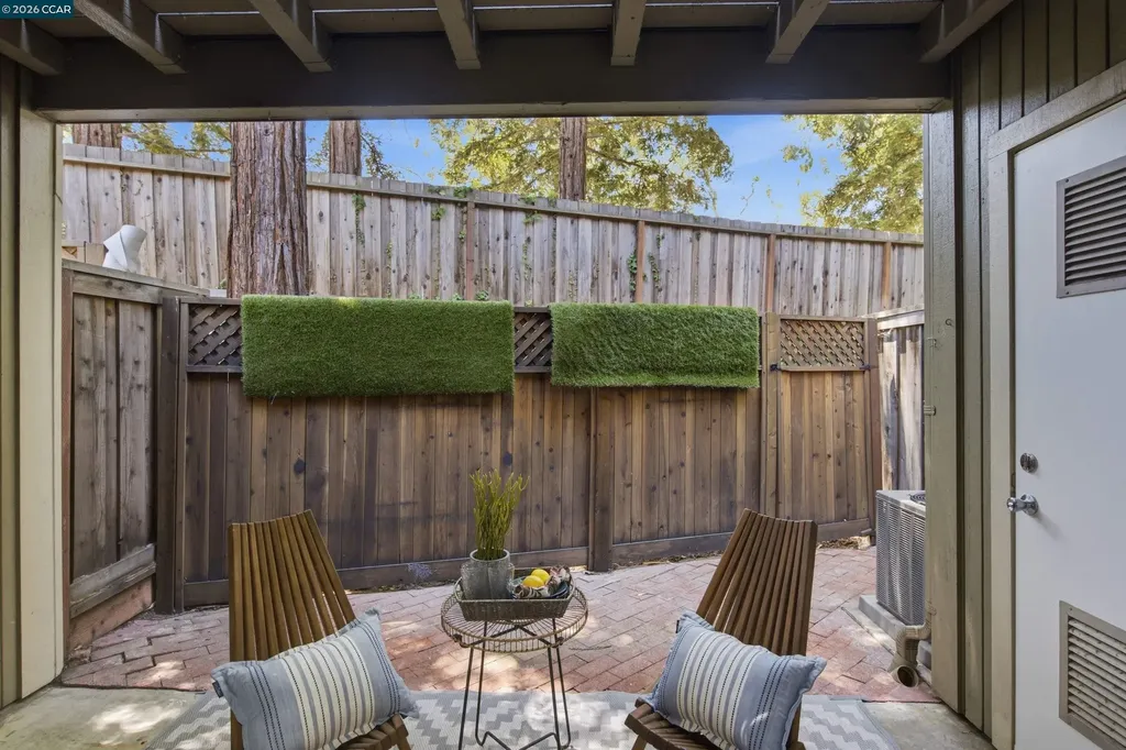 458 Eastgate Lane Martinez CA 94553