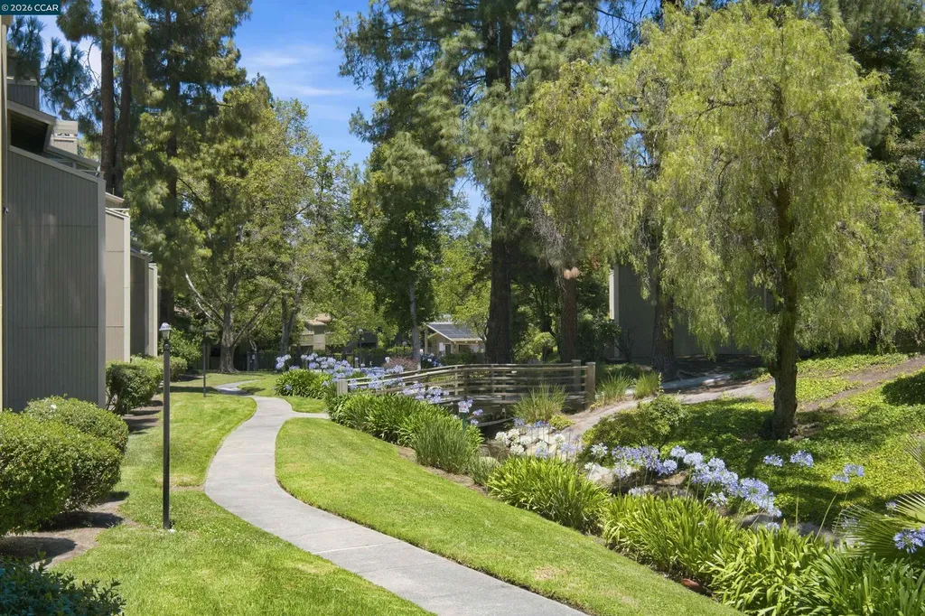 458 Eastgate Lane Martinez CA 94553