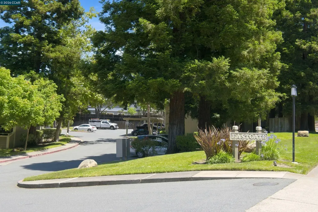 458 Eastgate Lane Martinez CA 94553
