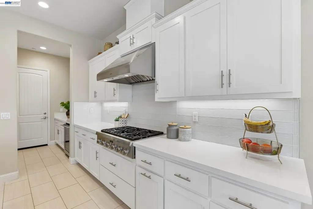 4203 Oak Knoll Drive Dublin CA 94568