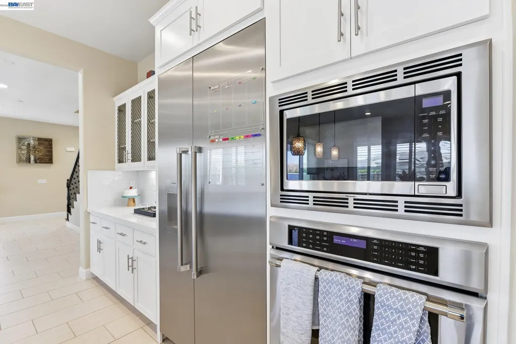 4203 Oak Knoll Drive Dublin CA 94568