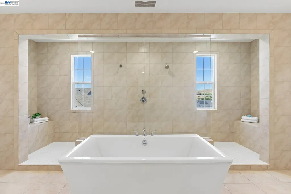 4203 Oak Knoll Drive Dublin CA 94568