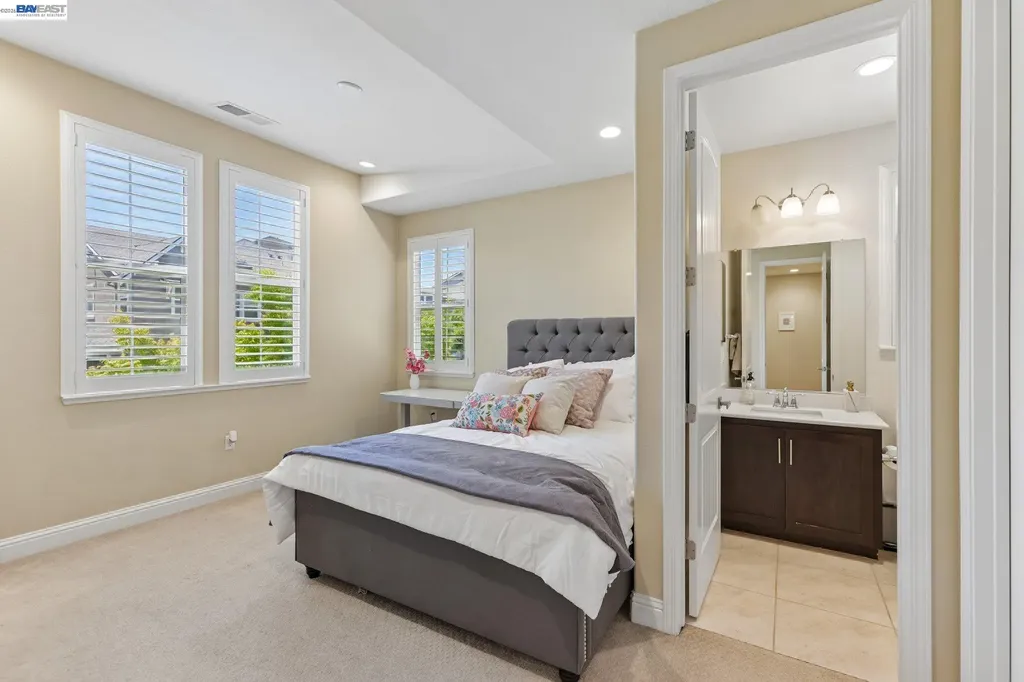 4203 Oak Knoll Drive Dublin CA 94568