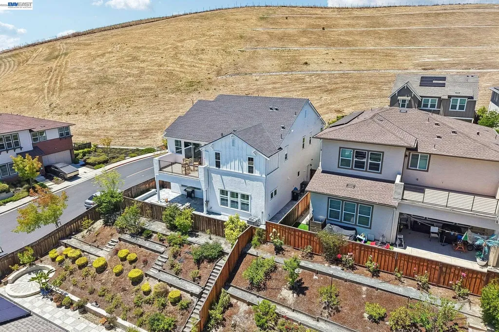 4203 Oak Knoll Drive Dublin CA 94568