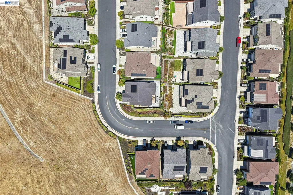 4203 Oak Knoll Drive Dublin CA 94568