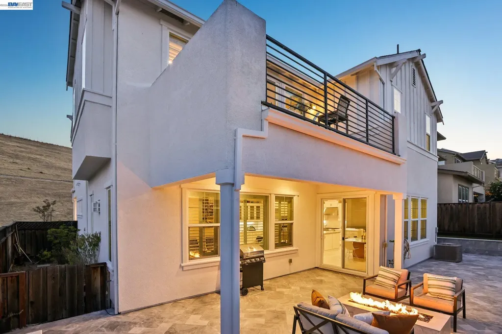 4203 Oak Knoll Drive Dublin CA 94568