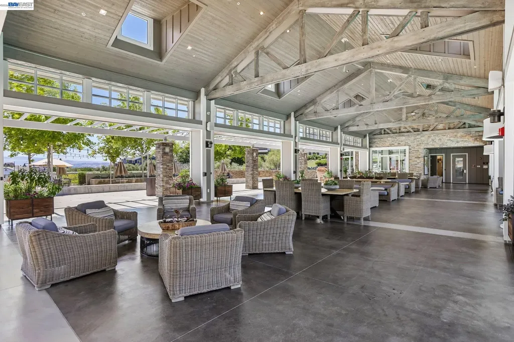 4203 Oak Knoll Drive Dublin CA 94568