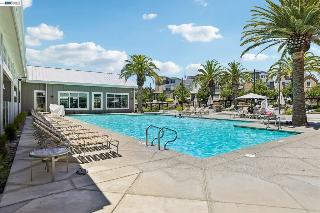 4203 Oak Knoll Drive Dublin CA 94568