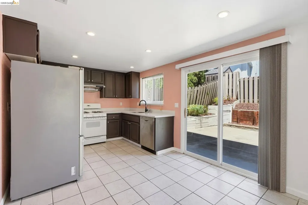 224 Sandy Cove Lane Bay Point CA 94565