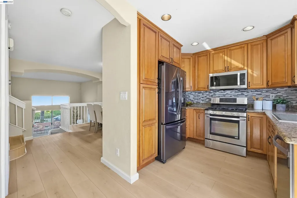 34271 Tan Bark Drive Fremont CA 94555