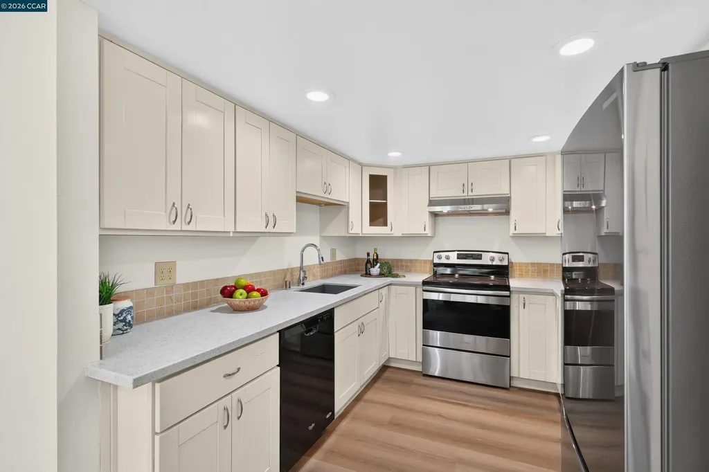 1707 Dalessi Drive Pinole CA 94564