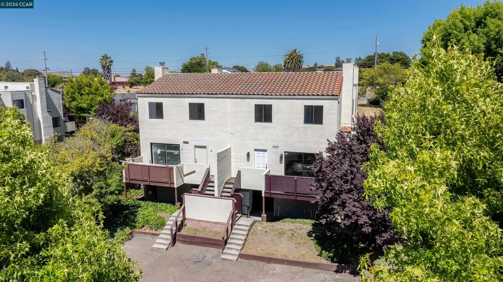 1707 Dalessi Drive Pinole CA 94564