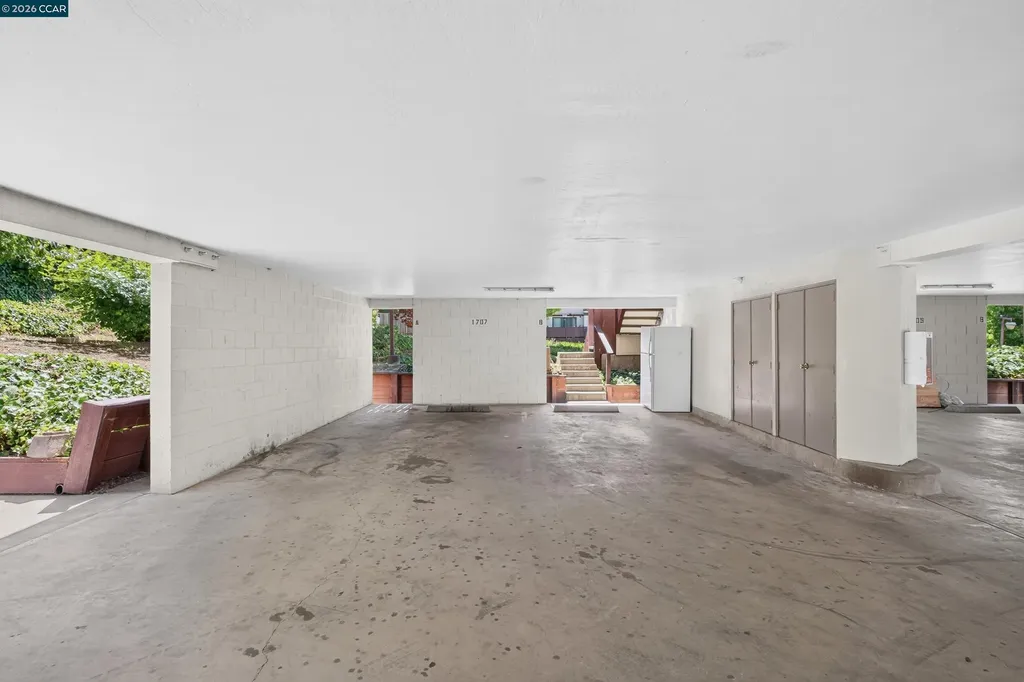 1707 Dalessi Drive Pinole CA 94564
