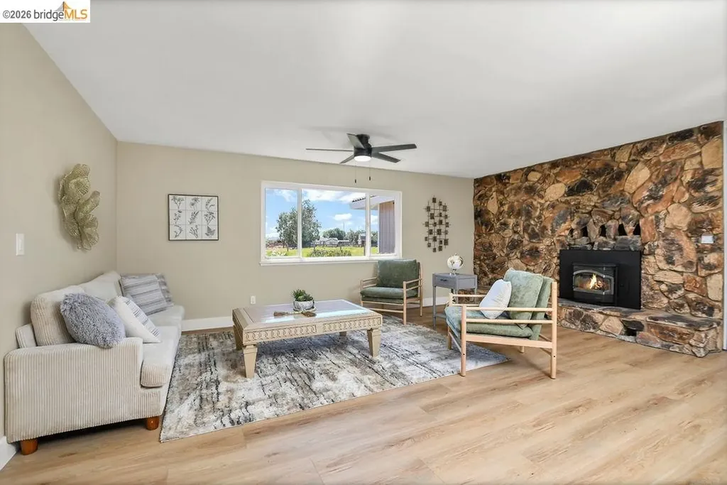 121 Markey Lane Brentwood CA 94513