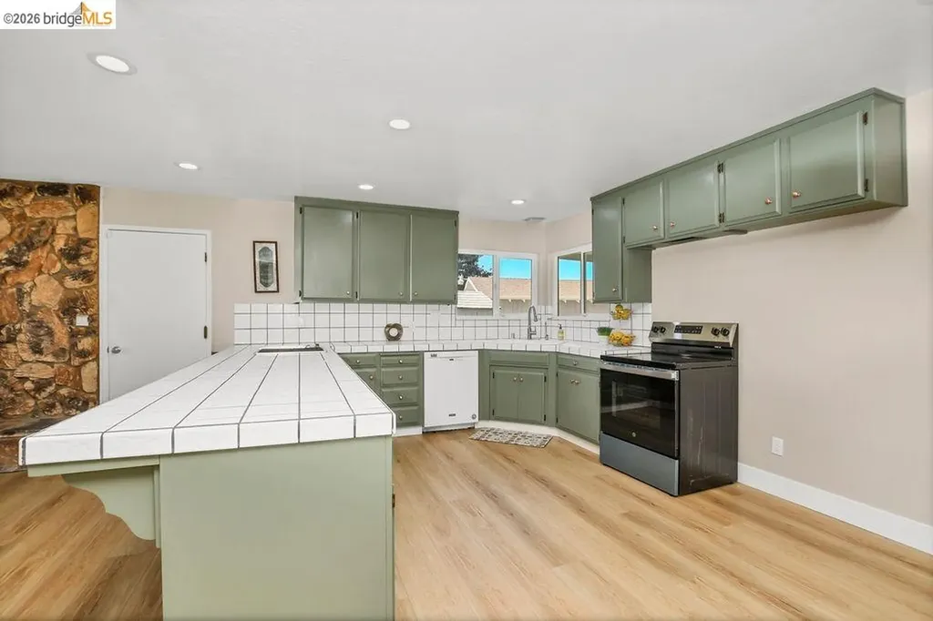 121 Markey Lane Brentwood CA 94513