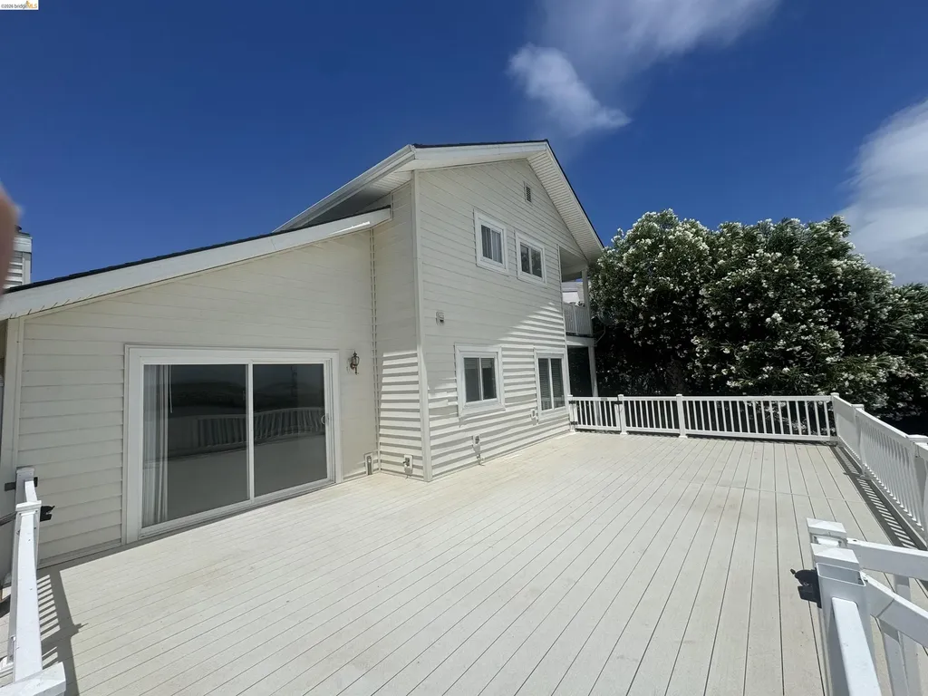5880 Starboard Drive Discovery Bay CA 94505