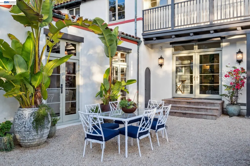 1998 San Antonio Avenue Berkeley CA 94707