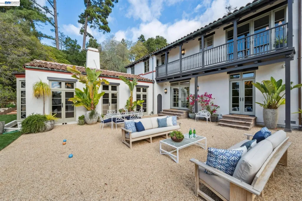 1998 San Antonio Avenue Berkeley CA 94707