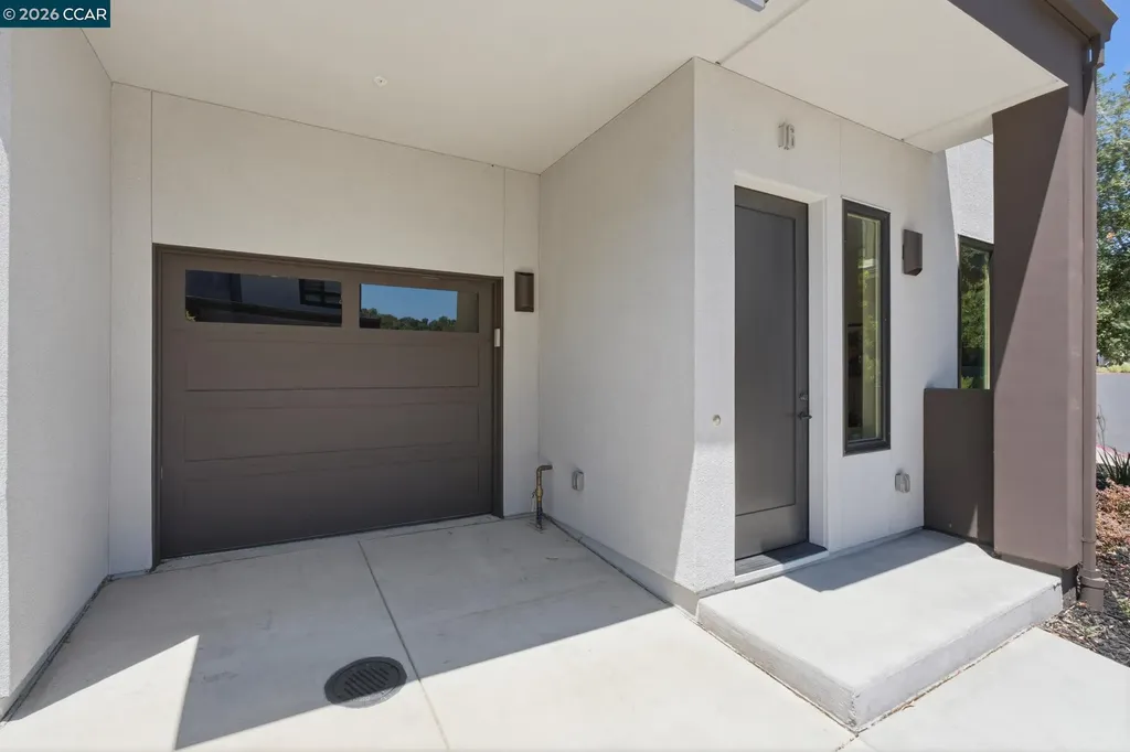 90 Woodbury Highlands Place Lafayette CA 94549