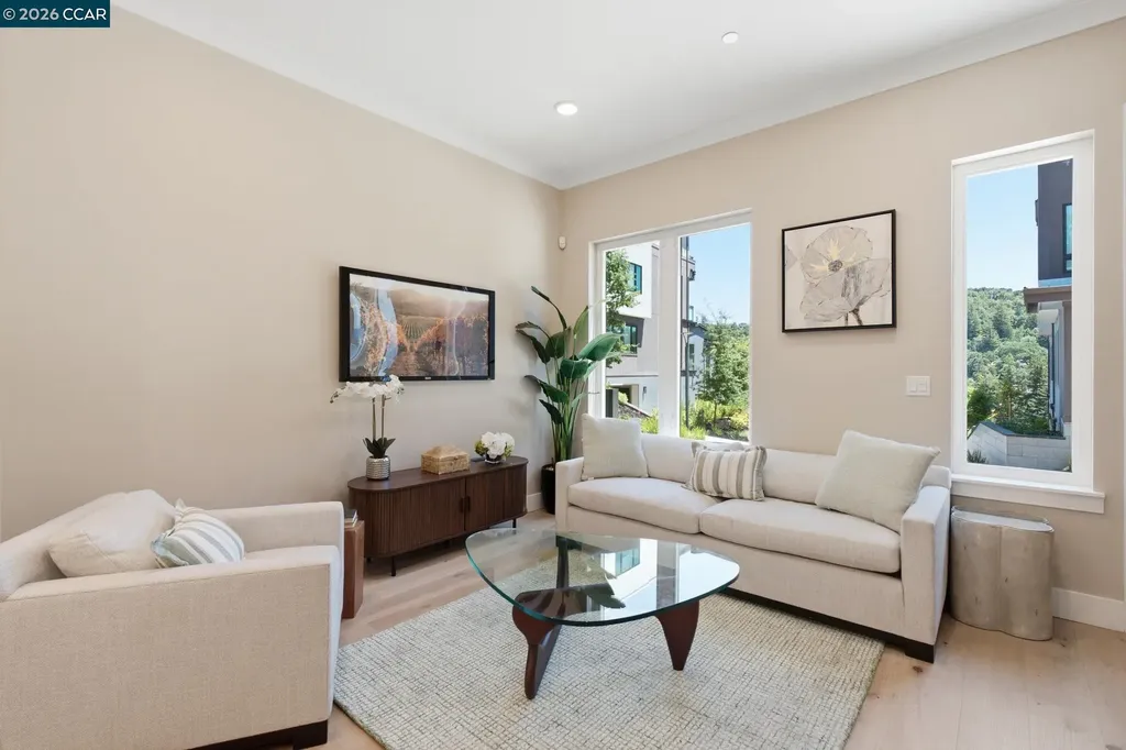 90 Woodbury Highlands Place Lafayette CA 94549
