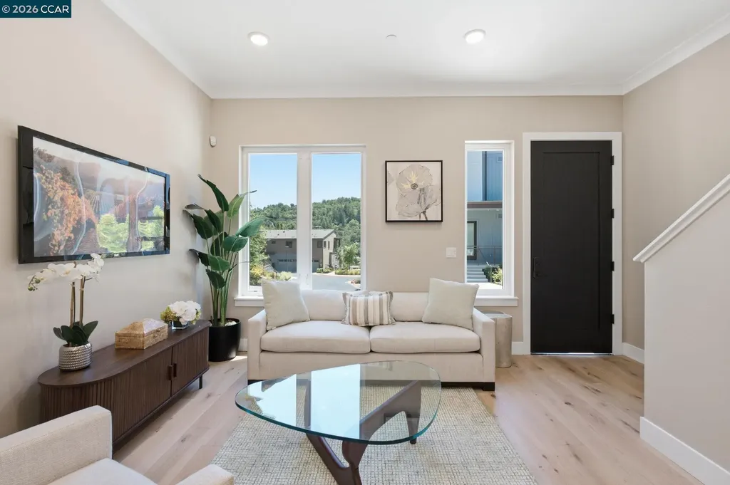 90 Woodbury Highlands Place Lafayette CA 94549