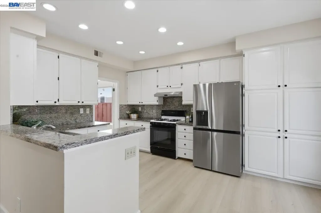 5579 Ridgewood Drive Fremont CA 94555