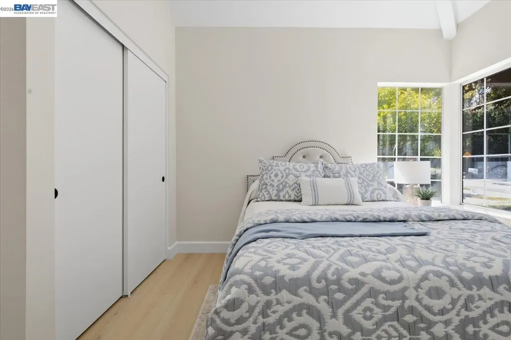 5579 Ridgewood Drive Fremont CA 94555