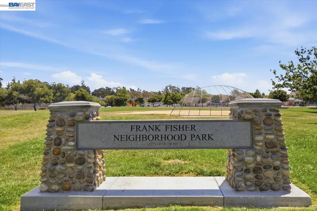 5579 Ridgewood Drive Fremont CA 94555