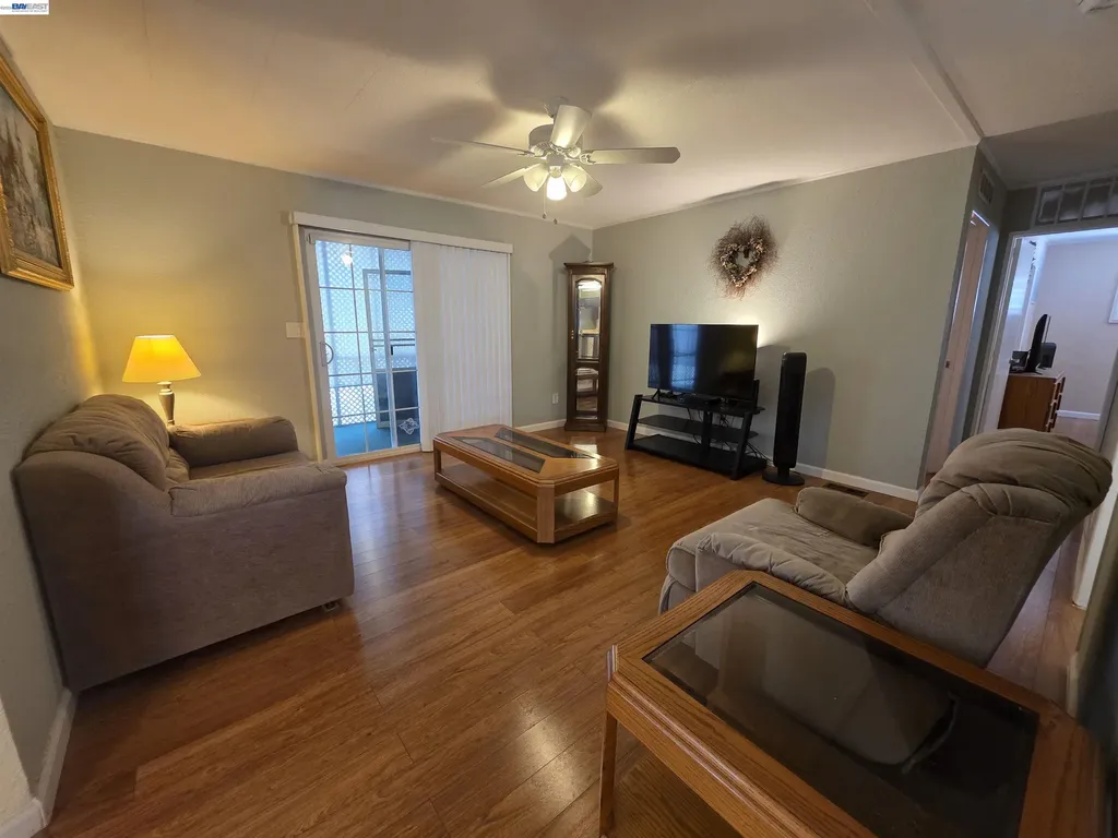 3231 Vineyard Avenue Pleasanton CA 94566