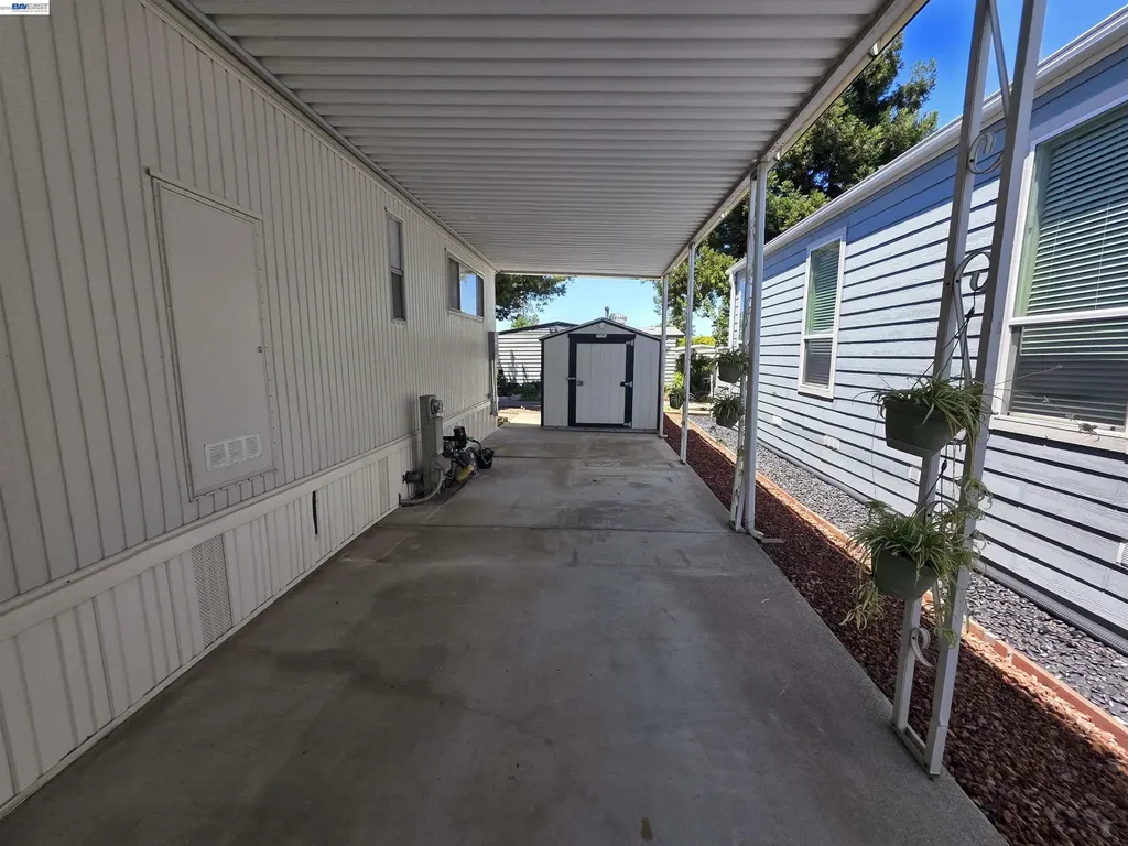 3231 Vineyard Avenue Pleasanton CA 94566