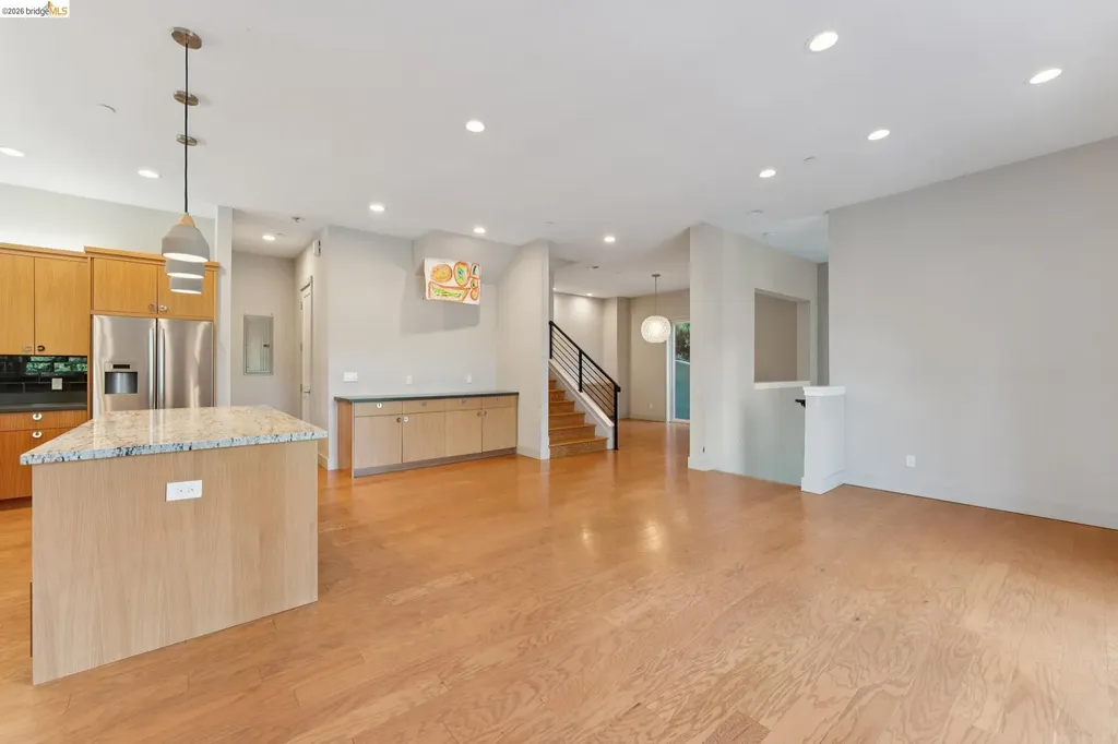 5917 Balboa Oakland CA 94611