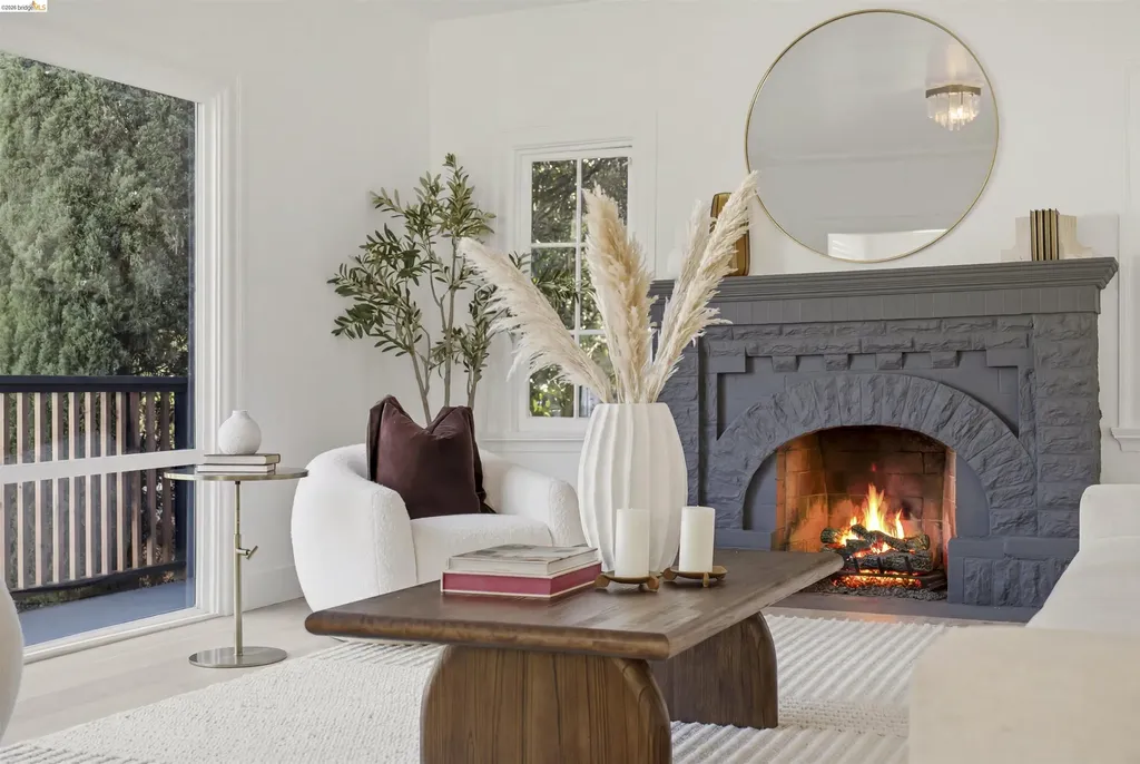 661 Brookwood Place Oakland CA 94610