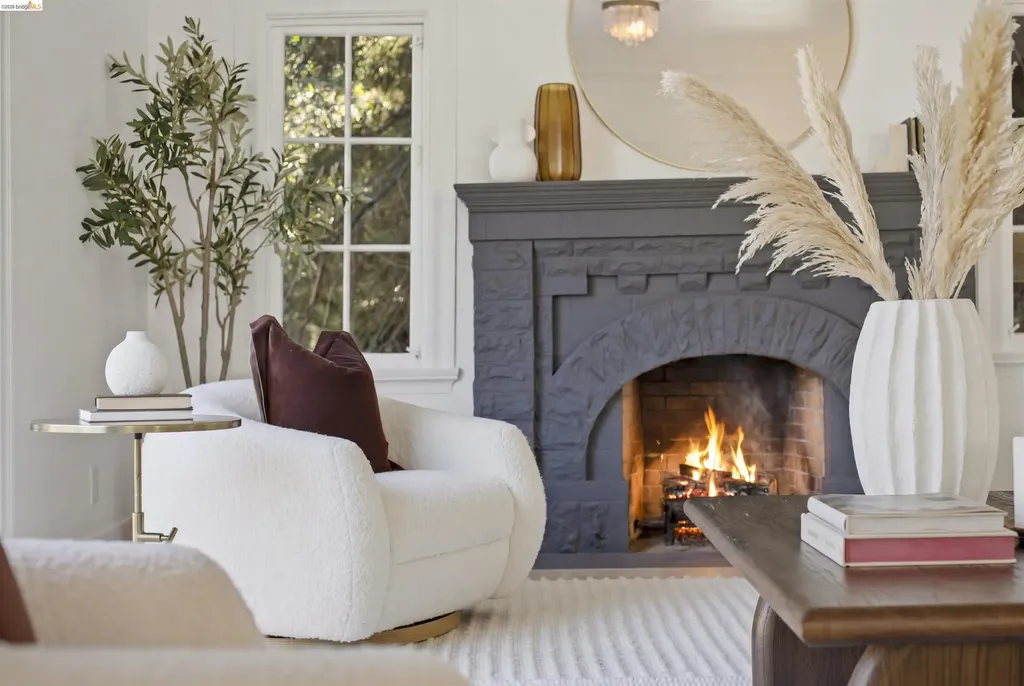 661 Brookwood Place Oakland CA 94610