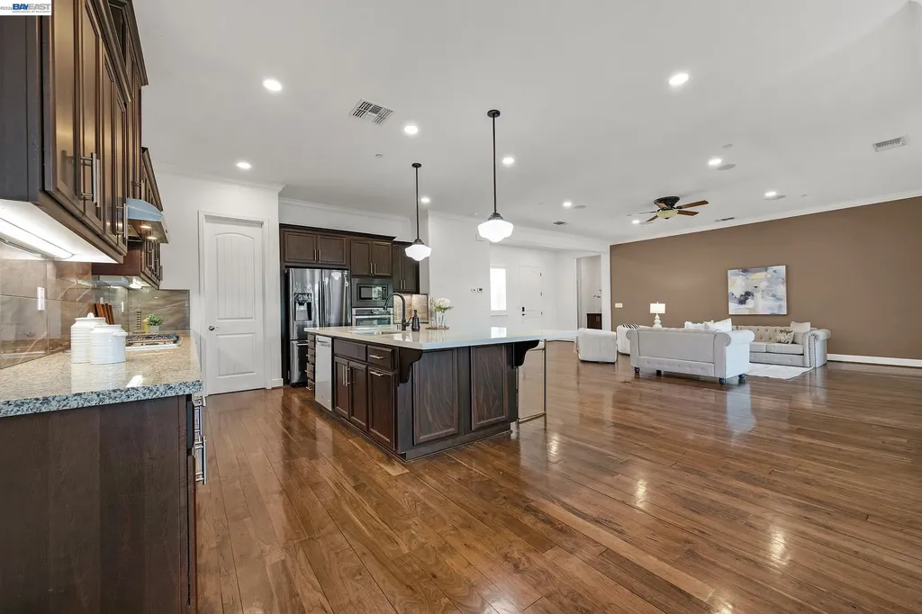 2771 Manresa Shore Lane Oakley CA 94561