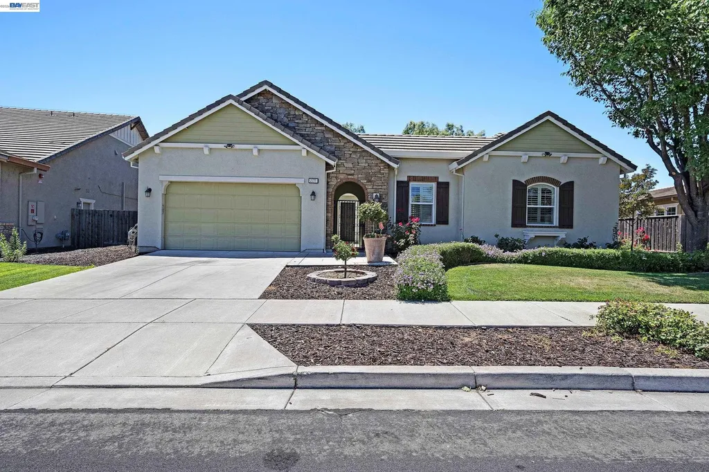 2771 Manresa Shore Lane Oakley CA 94561